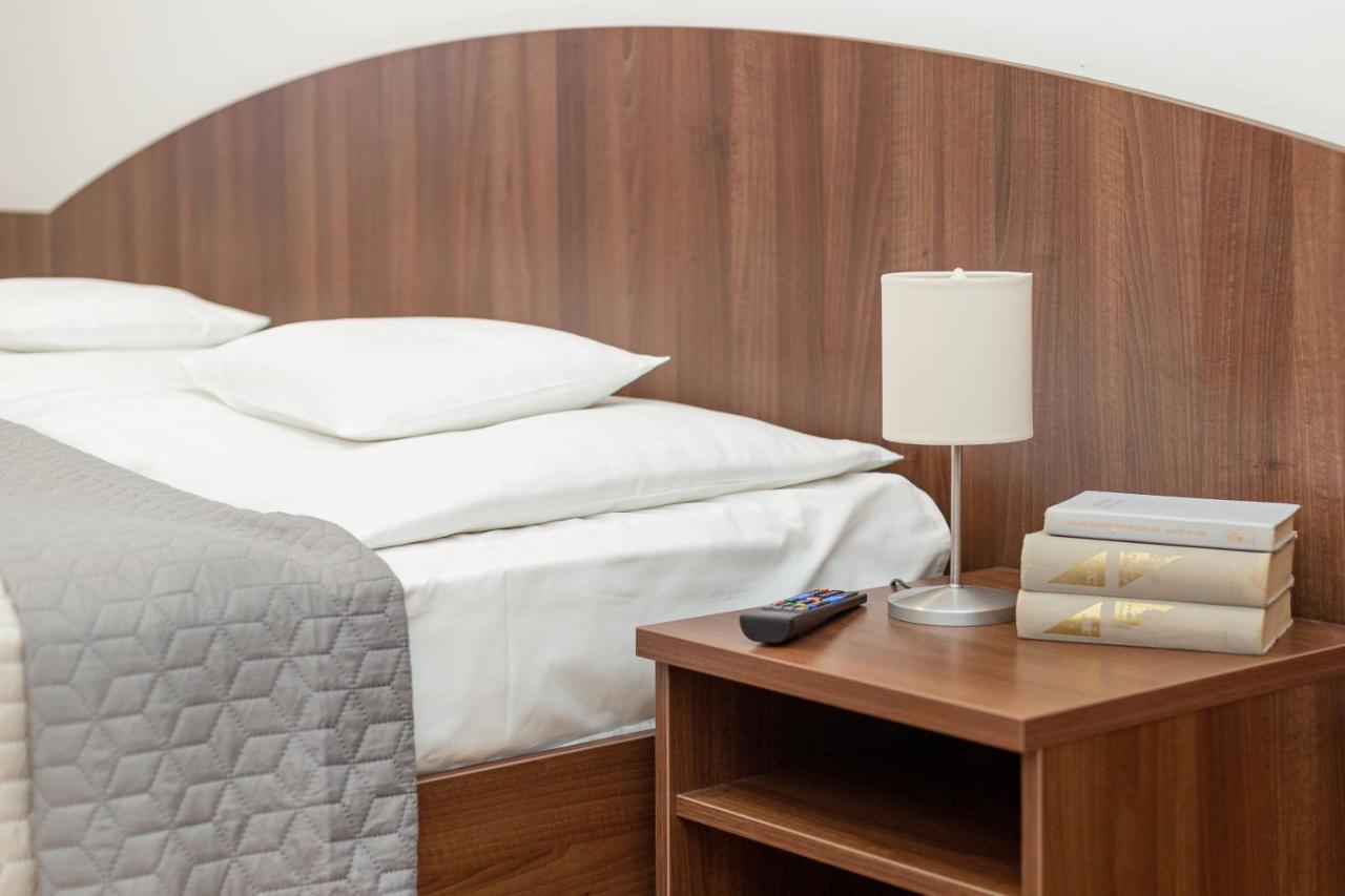 쇼프론 Tercia Hubertus Panzio B&B 외부 사진